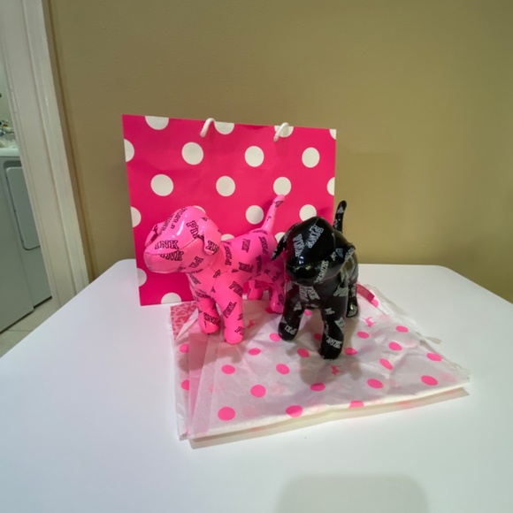 2 Pink and Black pleather dogs stuffed - Picture 5 of 8